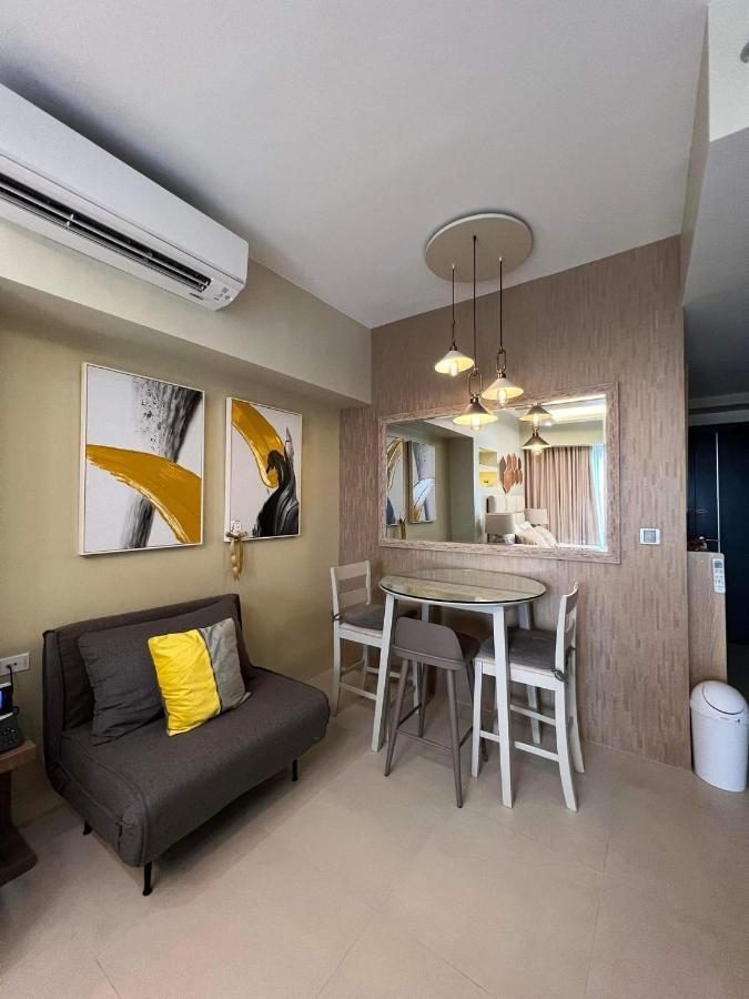 Aeon Towers Studio Suite Davao City Exteriör bild