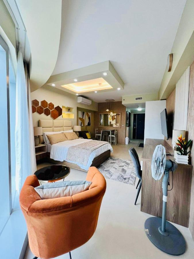 Aeon Towers Studio Suite Davao City Exteriör bild