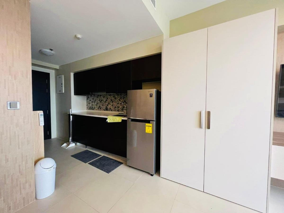 Aeon Towers Studio Suite Davao City Exteriör bild